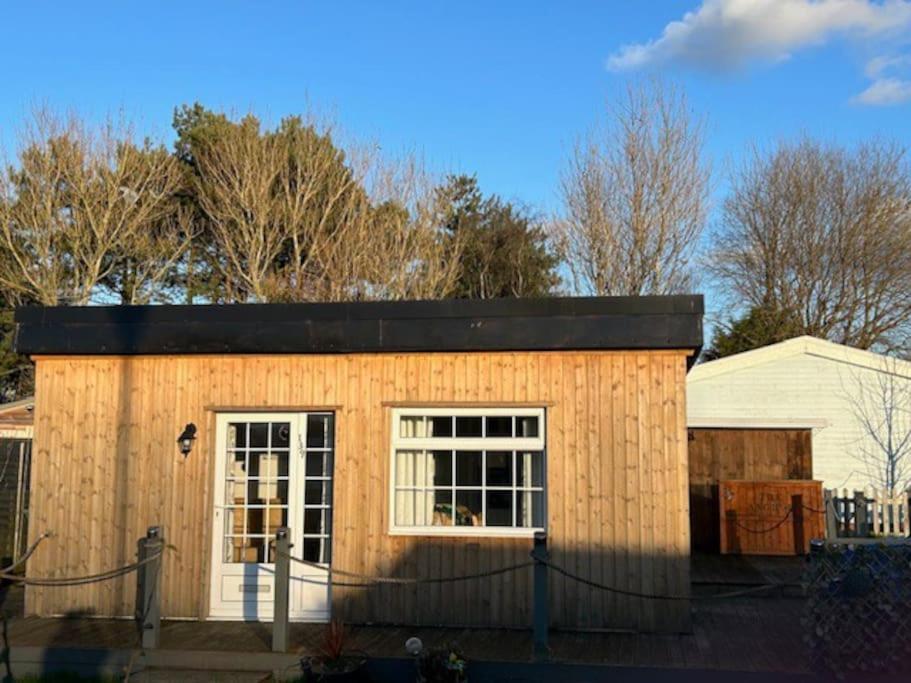 The Chalet By Hip Haus Humberston エクステリア 写真