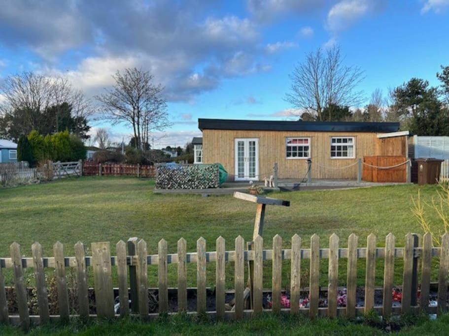 The Chalet By Hip Haus Humberston エクステリア 写真